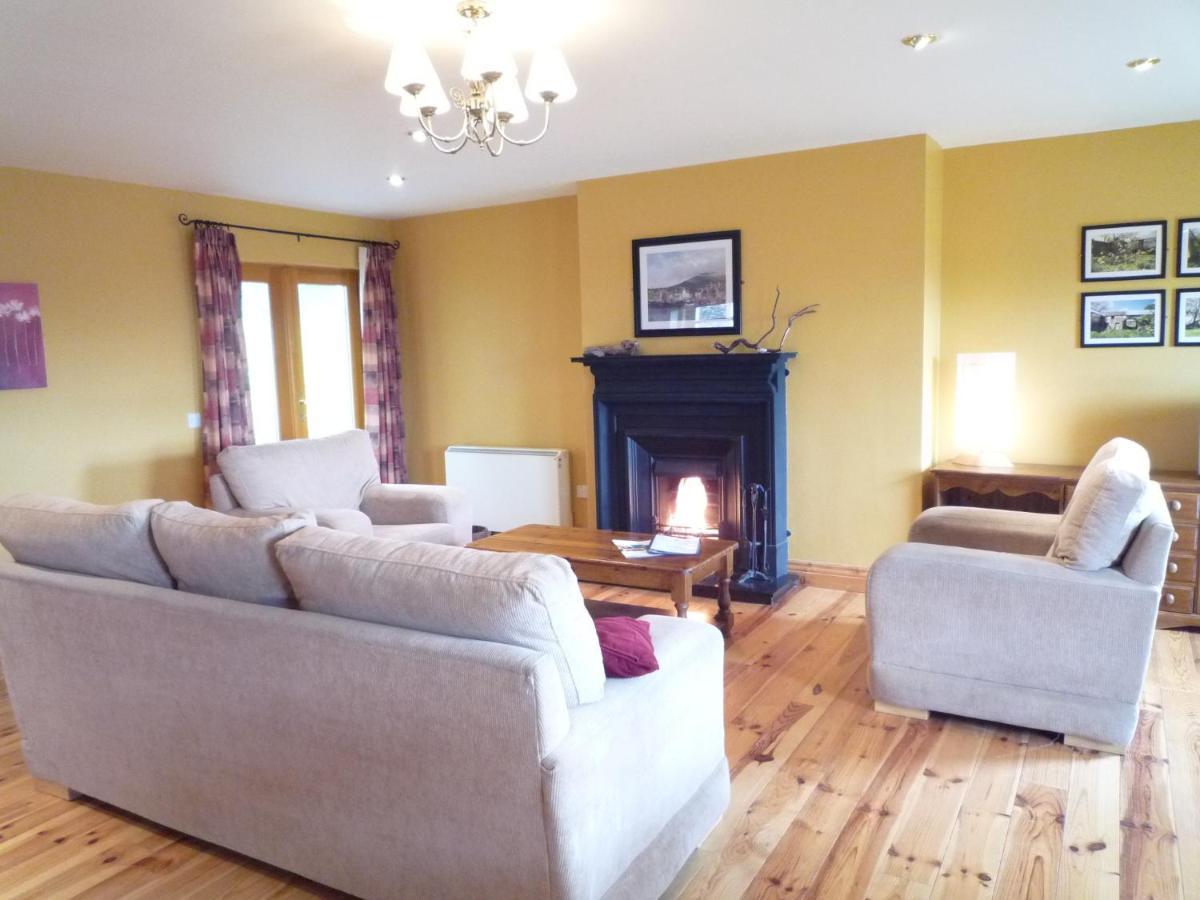 Dingle Courtyard Holiday Homes 3 Bed By Trident Holiday Homes Rum bild