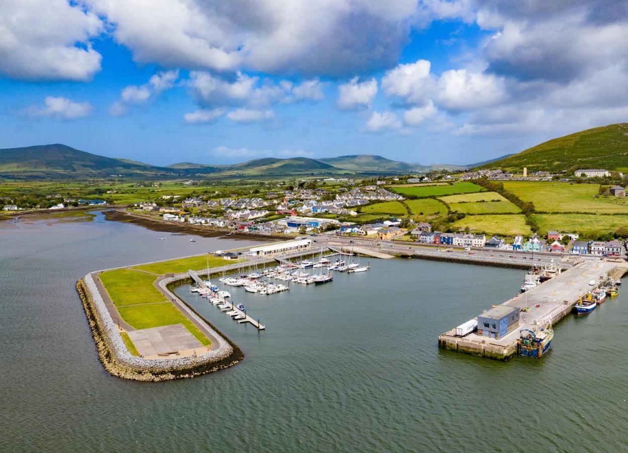 Dingle Courtyard Holiday Homes 3 Bed By Trident Holiday Homes Exteriör bild