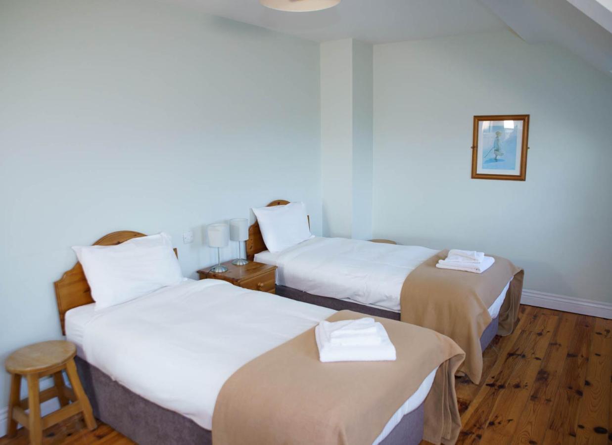 Dingle Courtyard Holiday Homes 3 Bed By Trident Holiday Homes Exteriör bild