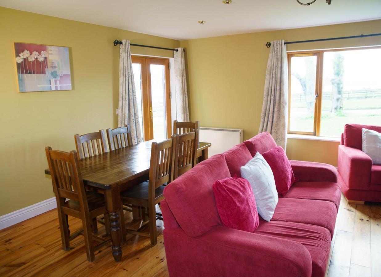 Dingle Courtyard Holiday Homes 3 Bed By Trident Holiday Homes Exteriör bild