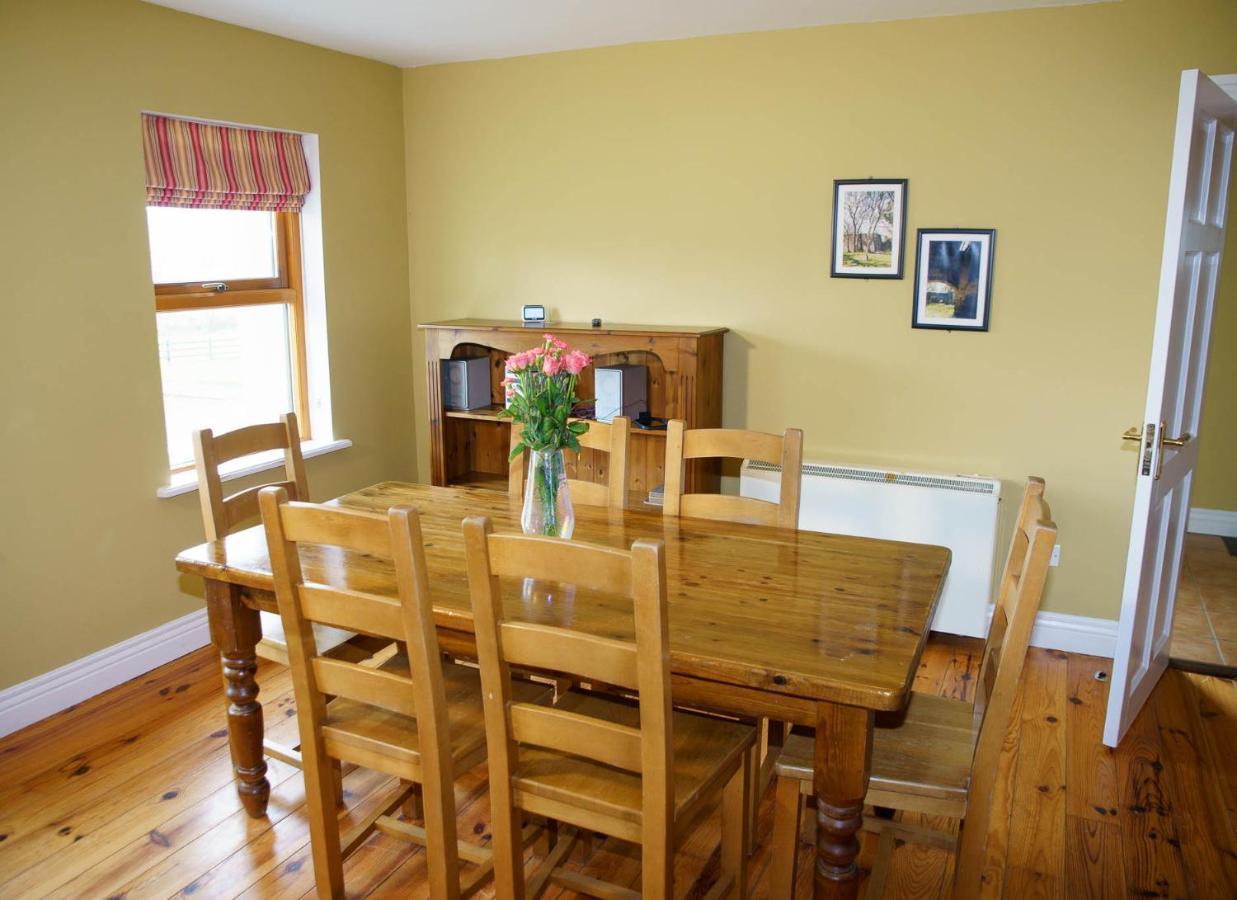 Dingle Courtyard Holiday Homes 3 Bed By Trident Holiday Homes Exteriör bild