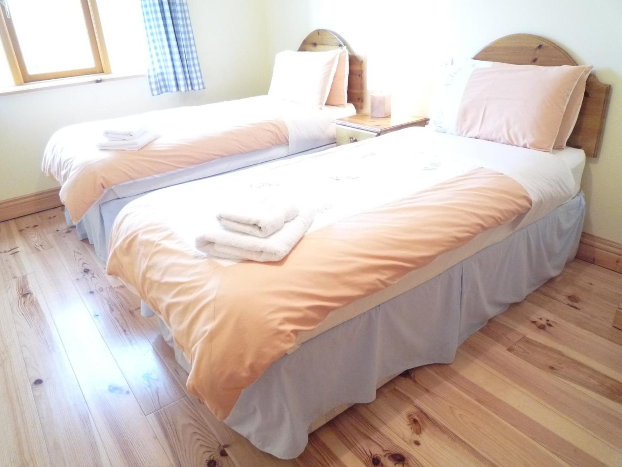 Dingle Courtyard Holiday Homes 3 Bed By Trident Holiday Homes Rum bild